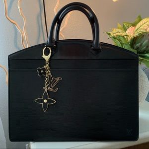 LOUIS VUITTON Epi handbag (AUTHENTIC)